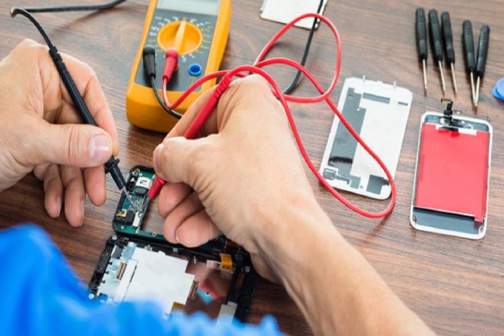Mobile Phone Repairing Safety Tips